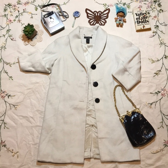 Vintage Jackets & Blazers - 💋Elegant Vintage Cream Wool Blend Coat❤️